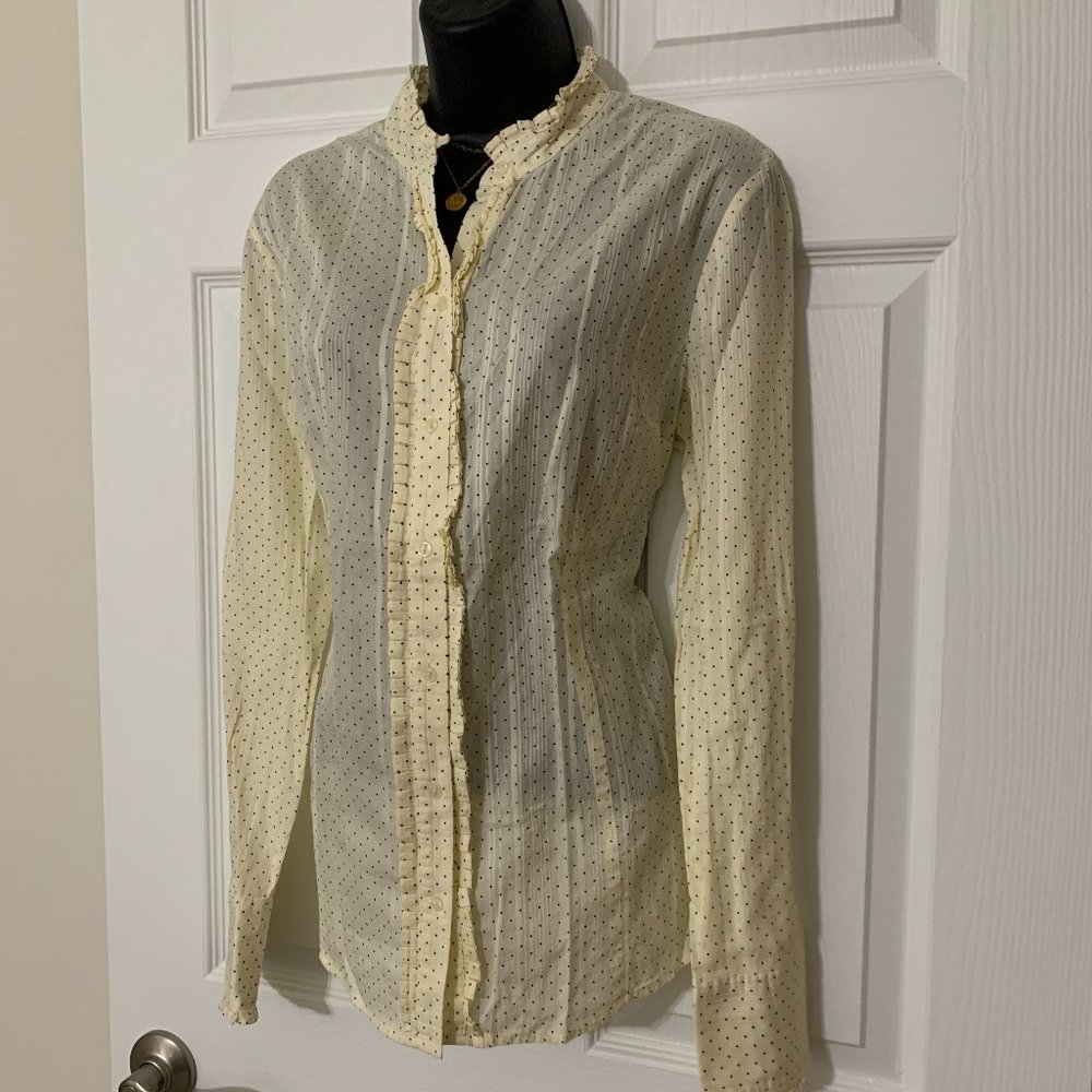 Women´s Merona Button Down Shirt
